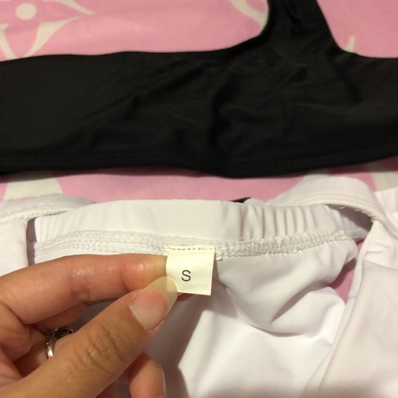 Tom cut out bikini - Picture 3 of 3